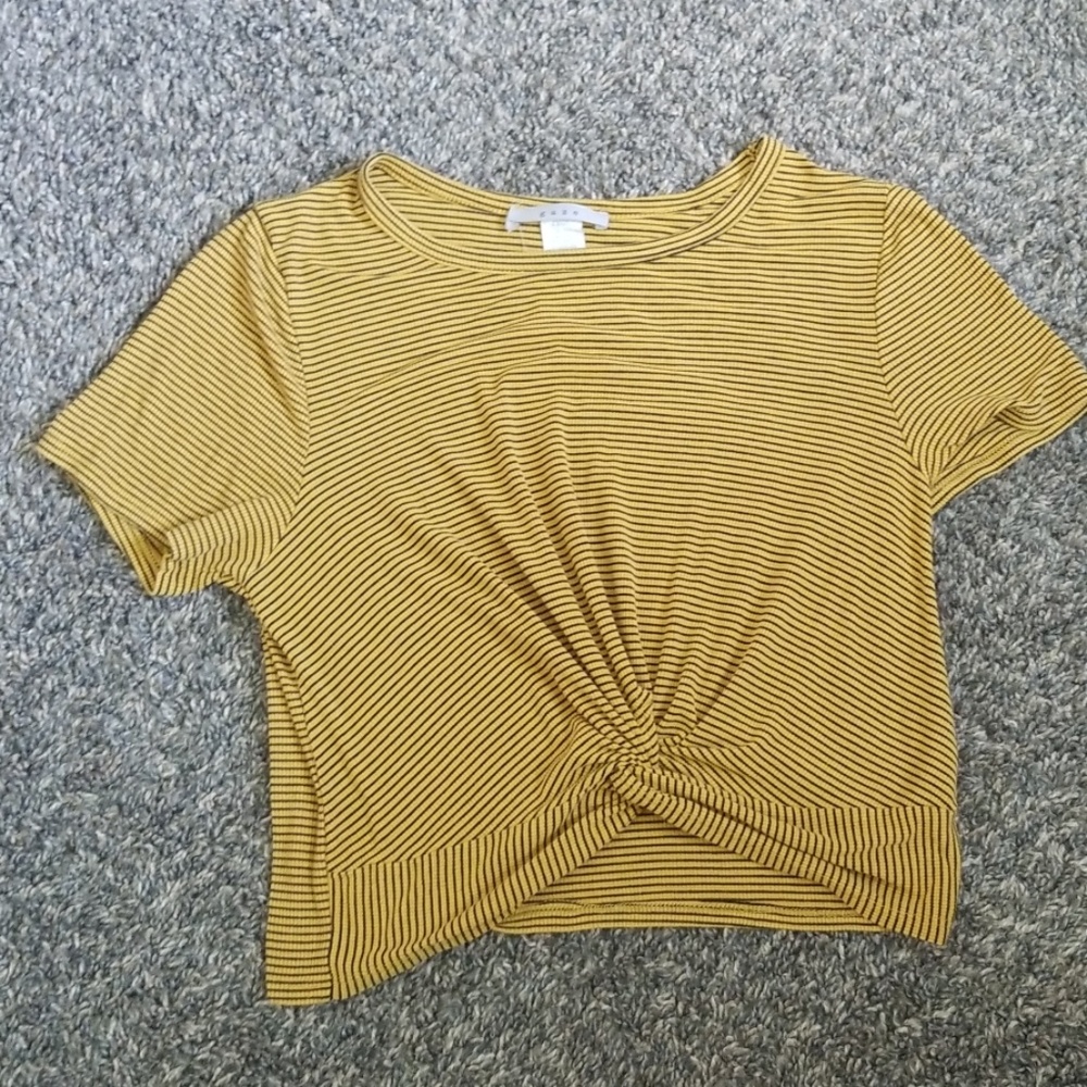 Front Knot Striped Crop Top
